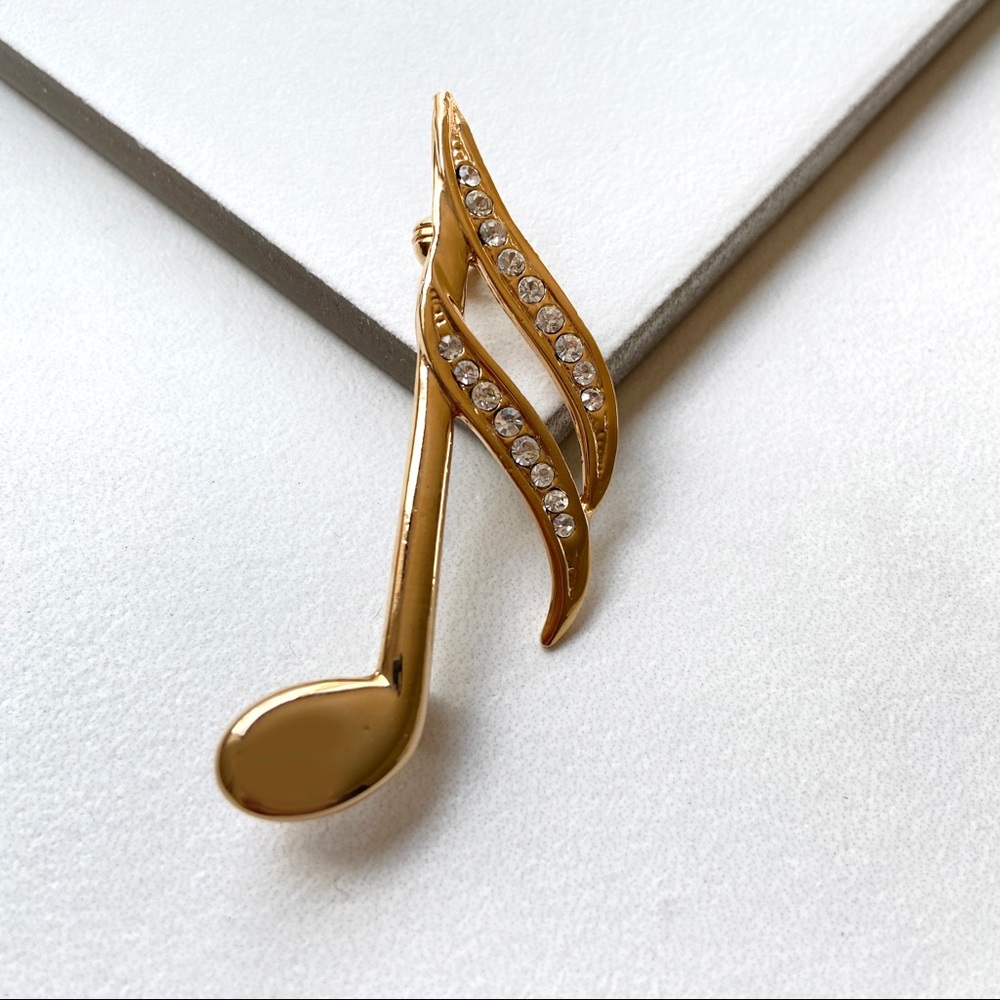 Vintage Beautiful Melodies Gold Brooch